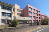 岡田中学校
