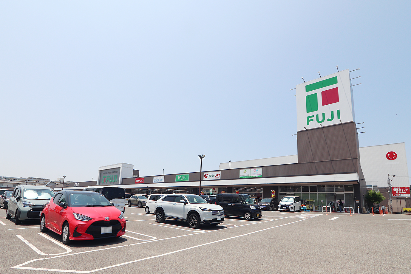 フジ安城寺店